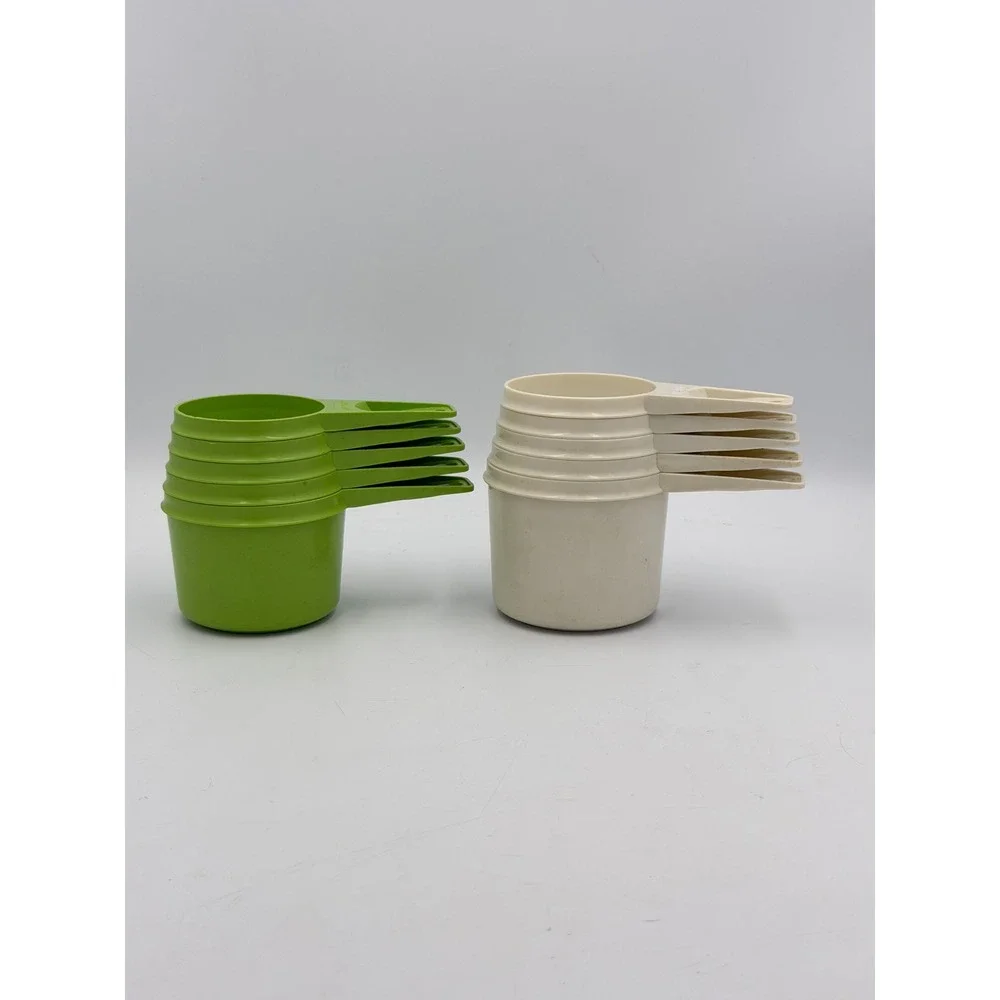 Tupperware Measuring Cups Lot Vintage Green Cream Nesting Plastic Retro Kitchen